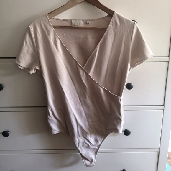 Wilfred Free Light Pink Bodysuit - Picture 1 of 3